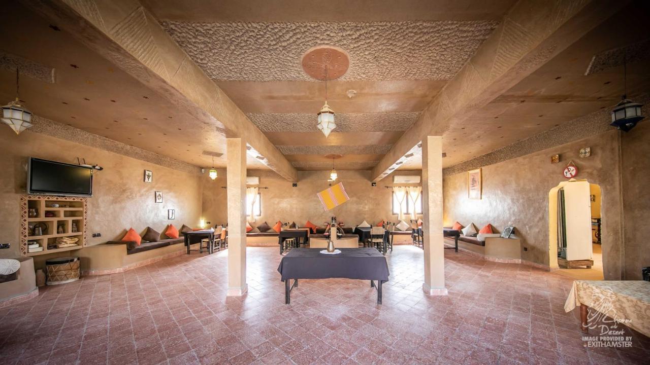 L'Homme Du Desert A Merzouga Exterior foto